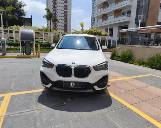 BMW-X1-2.0 16V TURBO ACTIVEFLEX SDRIVE20I GP 4P AUTOMÁTICO BMW-X1-2019