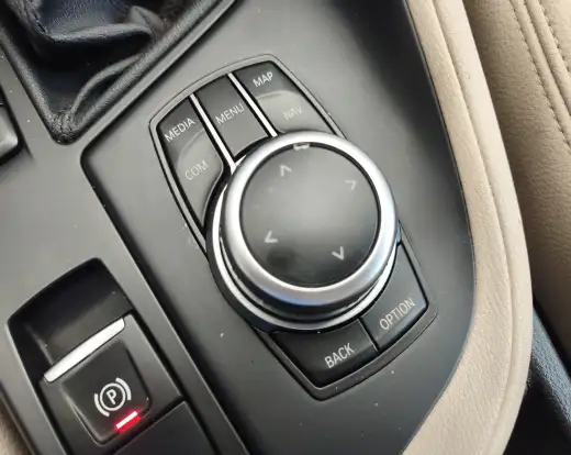 BMW-X1-2.0 16V TURBO ACTIVEFLEX SDRIVE20I GP 4P AUTOMÁTICO BMW-X1-2019