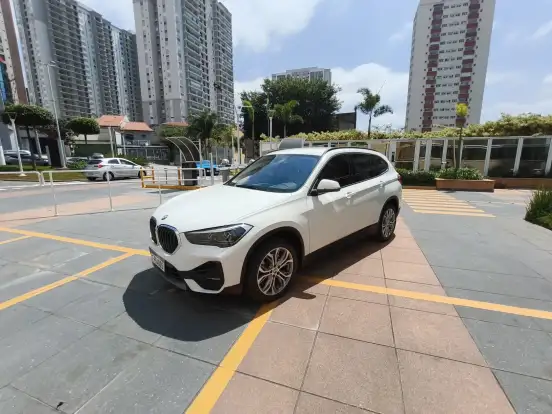 BMW-X1-2.0 16V TURBO ACTIVEFLEX SDRIVE20I GP 4P AUTOMÁTICO BMW-X1-2019