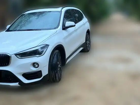 BMW-X1-2.0 16V TURBO ACTIVEFLEX XDRIVE25I SPORT 4P AUTOMÁTICO BMW-X1-2019
