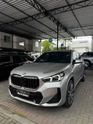 BMW-X1-2023
