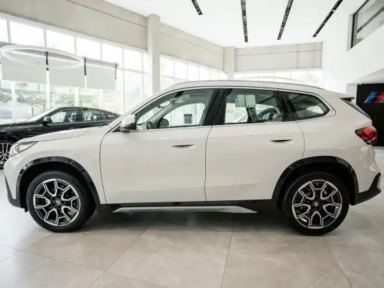 BMW-X1-2.0 16V TURBO GASOLINA SDRIVE20I X-LINE STEPTRONIC BMW-X1-2026