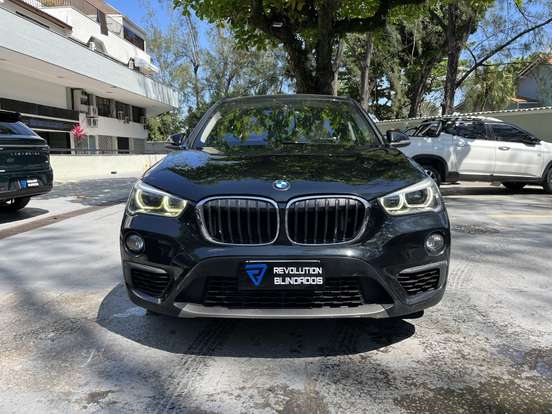 BMW-X1-2016