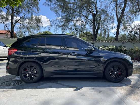 BMW-X1-2016