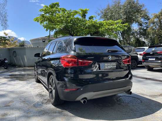 BMW-X1-2016