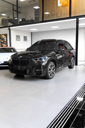 BMW X1 2.0 16V TURBO ACTIVEFLEX SDRIVE20I M SPORT 25 ANOS 4P AUTOMÁTICO