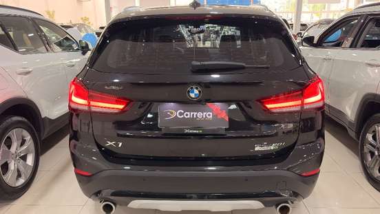 BMW-X1-2022
