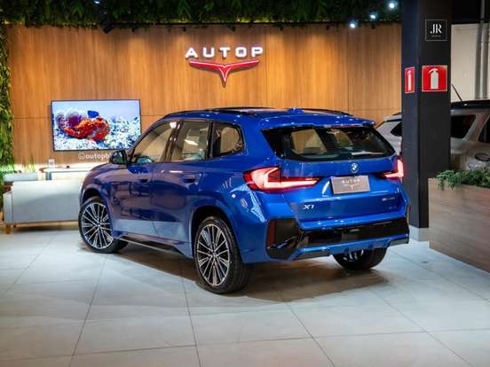 BMW-X1-2025