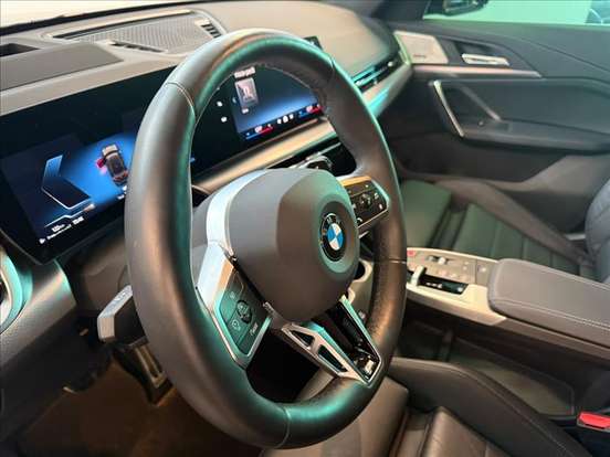 BMW-X1-2025