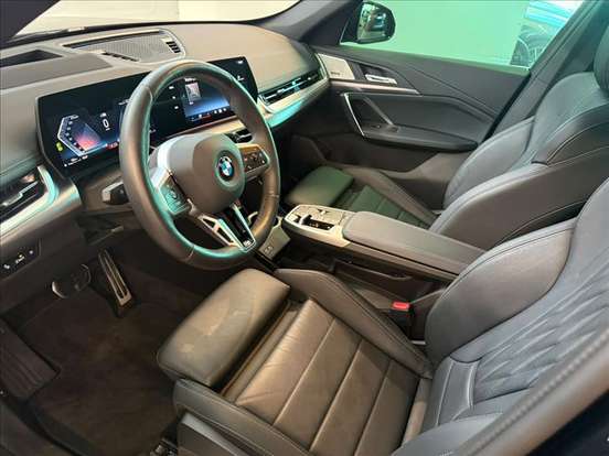 BMW-X1-2025