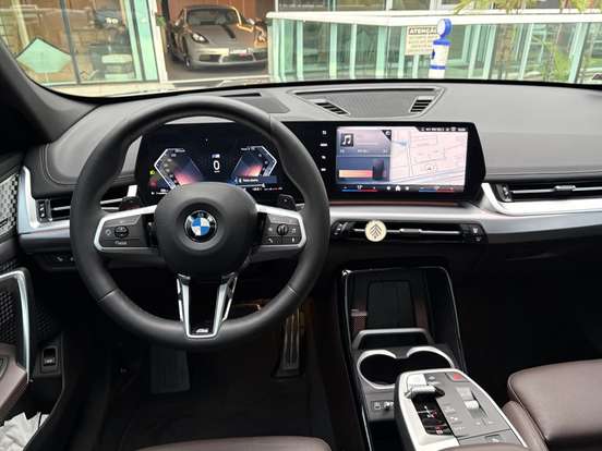 BMW-X1-2024