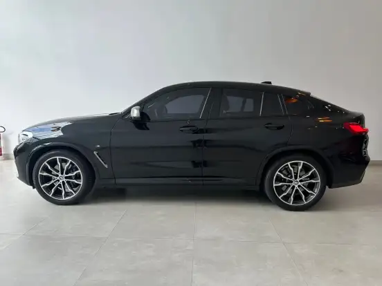 BMW-X4-2019