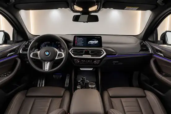 BMW-X4-2023