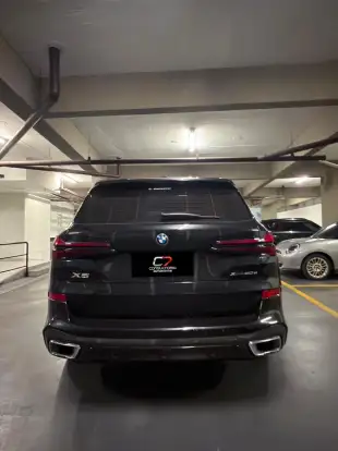 BMW-X5-2024