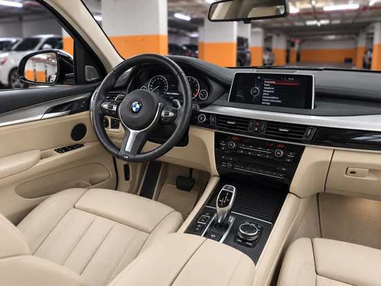 BMW-X5-3.0 4X4 M50D I6 TURBO DIESEL 4P AUTOMÁTICO BMW-X5-2015