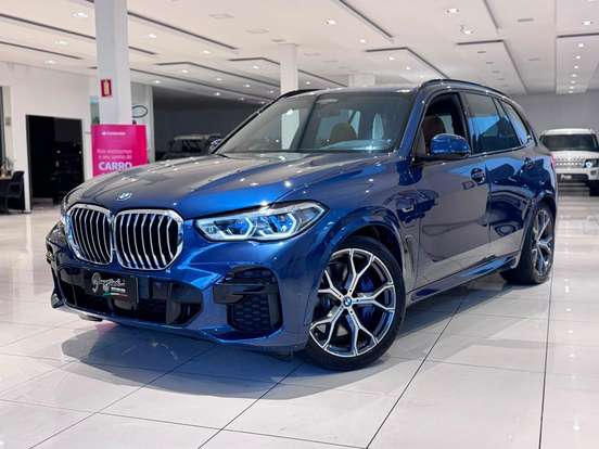BMW-X5-3.0 I6 TURBO HÍBRIDO XDRIVE45E M SPORT AUTOMÁTICO BMW-X5-2022
