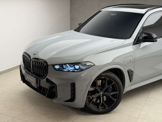 BMW-X5-3.0 I6 TURBO HÍBRIDO XDRIVE50E M SPORT AUTOMÁTICO BMW-X5-2024