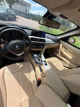 BMW-320i-2014