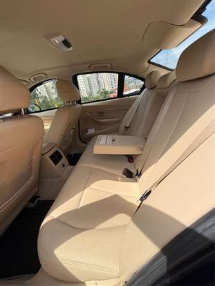 BMW-320i-2014