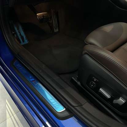 BMW-320i-2022
