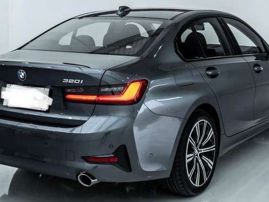 BMW-320i-2.0 16V TURBO GASOLINA GP AUTOMÁTICO BMW-320i-2020