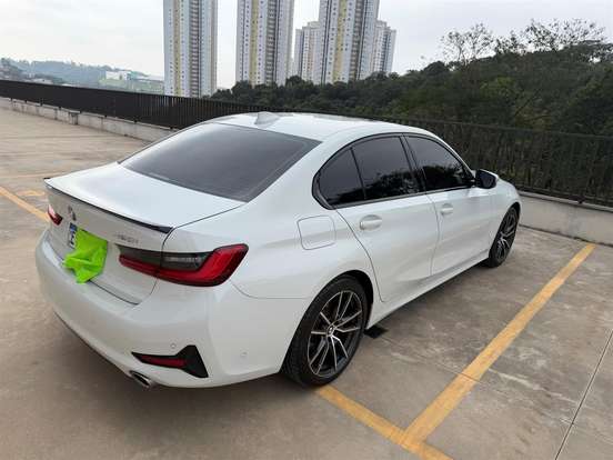 BMW-320i-2.0 16V TURBO GASOLINA SPORT GP AUTOMÁTICO BMW-320i-2019