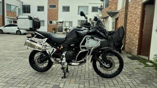 BMW-F 900 GS ADVENTURE-2025