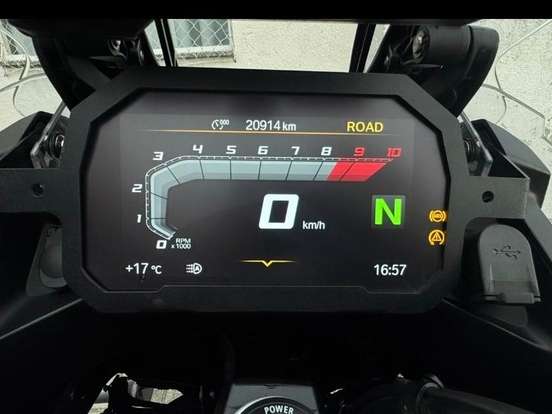 BMW-F 900 GS ADVENTURE BMW-F 900 GS ADVENTURE-2025