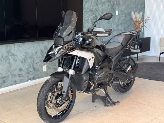 BMW R 1300 GS TRIPLE BLACK 