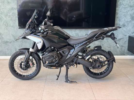 BMW-R 1300 GS TRIPLE BLACK BMW-R 1300 GS TRIPLE BLACK-2024