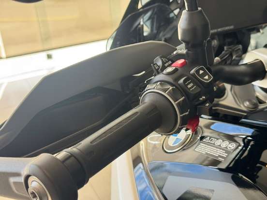 BMW-R 1300 GS TRIPLE BLACK BMW-R 1300 GS TRIPLE BLACK-2024