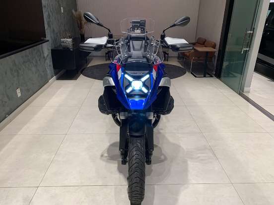 BMW-R 1300 GS TROPHY BMW-R 1300 GS TROPHY-2024