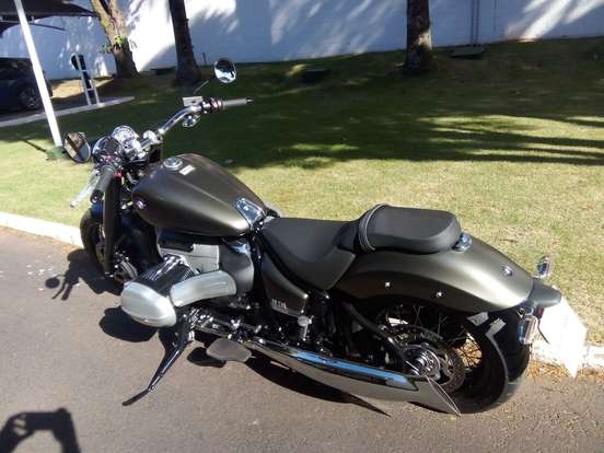 BMW-R 18 BMW-R 18-2023