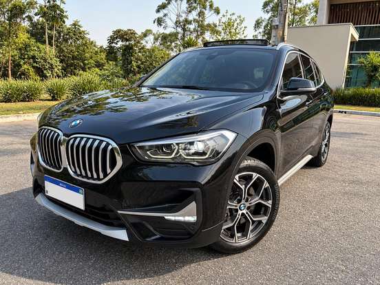 BMW-X1-2.0 16V TURBO ACTIVEFLEX SDRIVE20I X-LINE 4P AUTOMÁTICO BMW-X1-2020