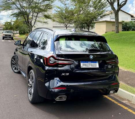 BMW-X3-2021