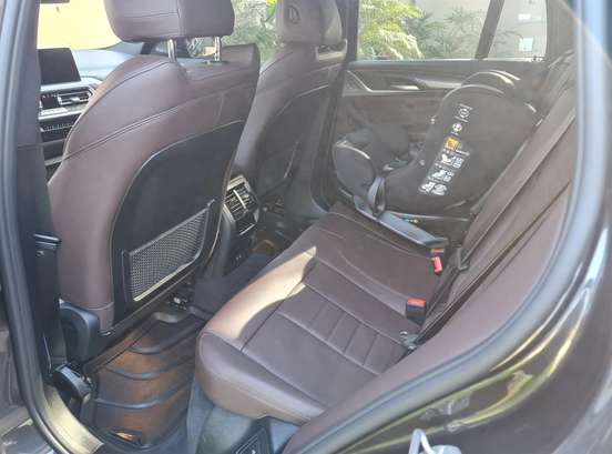 BMW-X4-2024