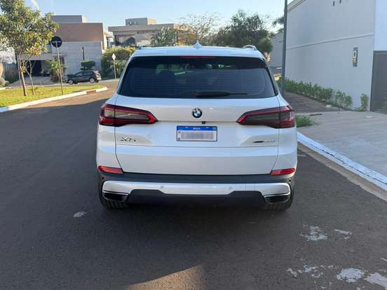 BMW-X5-3.0 4X4 30D I6 TURBO DIESEL 4P AUTOMÁTICO BMW-X5-2019