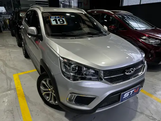 CAOA CHERY TIGGO 2 1.5 MPFI 16V FLEX LOOK 4P AUTOMÁTICO