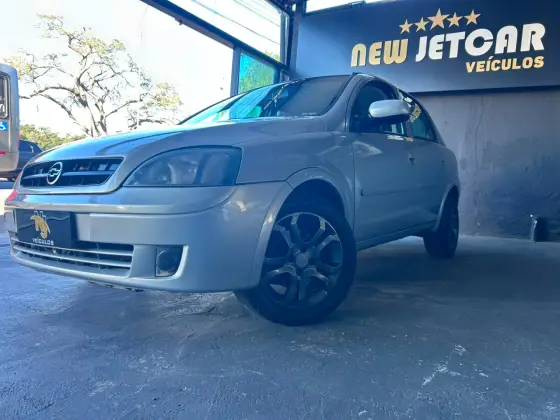 Chevrolet Corsa 1.8 Mpfi Sedan 8V Gasolina 4P Manual