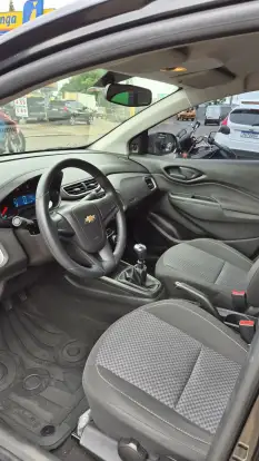 CHEVROLET-ONIX-2016