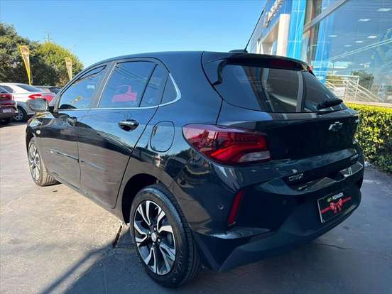 CHEVROLET-ONIX-2024