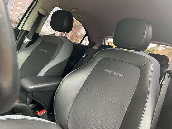 CHEVROLET-ONIX-2018