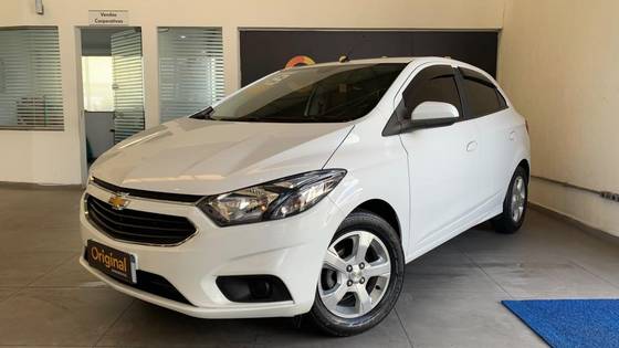 CHEVROLET ONIX 1.4 MPFI LT 8V FLEX 4P AUTOMÁTICO