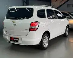 CHEVROLET SPIN 1.8 LTZ 8V FLEX 4P MANUAL CHEVROLET SPIN 1.8 LTZ 8V FLEX 4P MANUAL