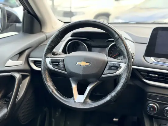 CHEVROLET-TRACKER-2022