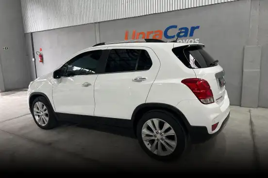 CHEVROLET-TRACKER-2017