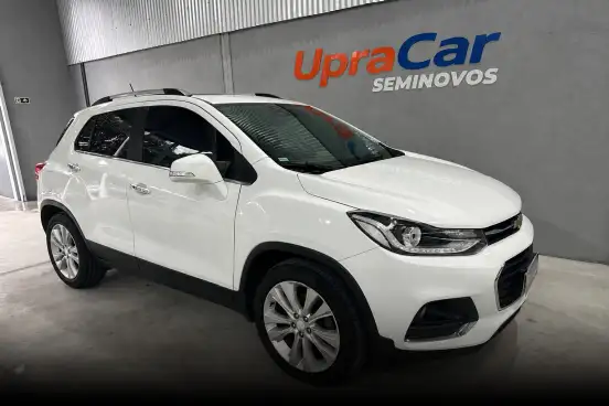 CHEVROLET-TRACKER-2017