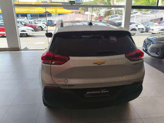CHEVROLET-TRACKER-2021