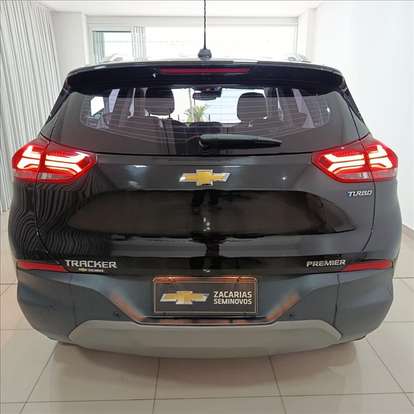 CHEVROLET-TRACKER-2022