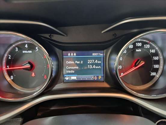 CHEVROLET-TRACKER-2022